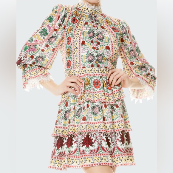 Alice + Olivia Dresses & Skirts - Alice + Olivia Lawson Floral Tiered Dress Green and Cream Mock Neck Dress Sz L